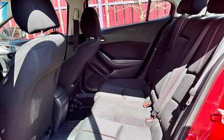 Mazda 3, 2018 год, 1 750 000 рублей, 11 фотография