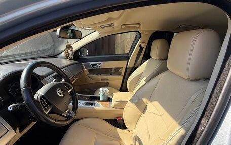 Jaguar XF I рестайлинг, 2013 год, 1 350 000 рублей, 8 фотография