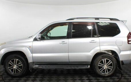 Toyota Land Cruiser Prado 120 рестайлинг, 2006 год, 1 690 000 рублей, 9 фотография