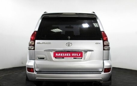 Toyota Land Cruiser Prado 120 рестайлинг, 2006 год, 1 690 000 рублей, 7 фотография