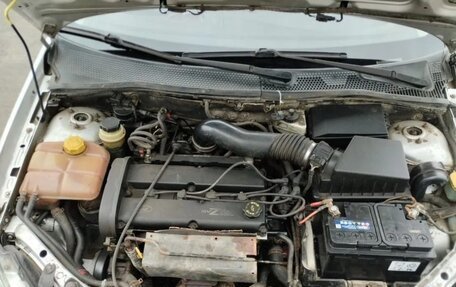 Ford Focus IV, 2001 год, 180 000 рублей, 6 фотография