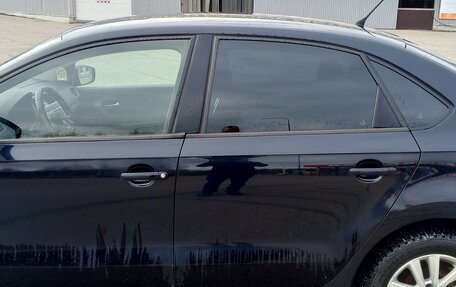 Volkswagen Polo VI (EU Market), 2013 год, 675 000 рублей, 3 фотография