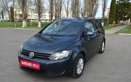 Volkswagen Golf Plus II, 2010 год, 747 000 рублей, 2 фотография