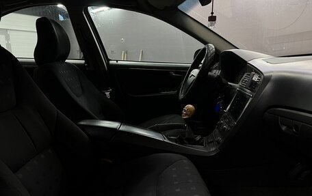 Volvo S60 III, 2002 год, 529 888 рублей, 12 фотография