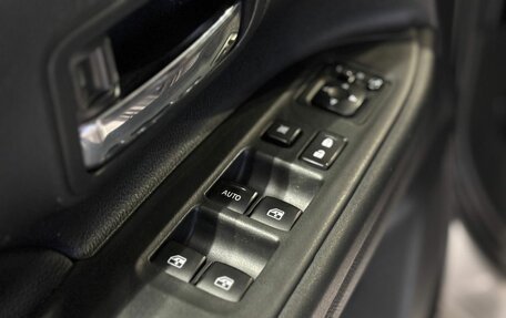 Mitsubishi Outlander III рестайлинг 3, 2017 год, 2 050 000 рублей, 16 фотография