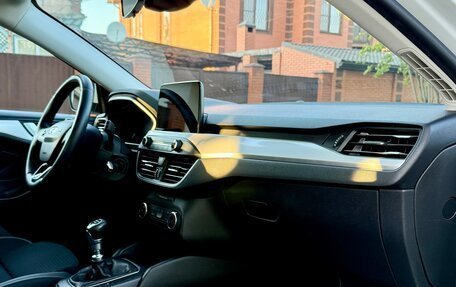 Ford Focus IV, 2019 год, 1 320 000 рублей, 21 фотография