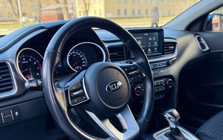 KIA cee'd III, 2019 год, 1 800 000 рублей, 16 фотография
