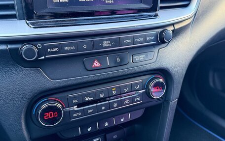 KIA cee'd III, 2019 год, 1 800 000 рублей, 31 фотография