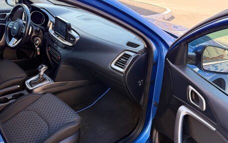 KIA cee'd III, 2019 год, 1 800 000 рублей, 21 фотография