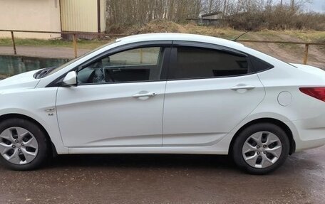 Hyundai Solaris II рестайлинг, 2014 год, 950 000 рублей, 3 фотография