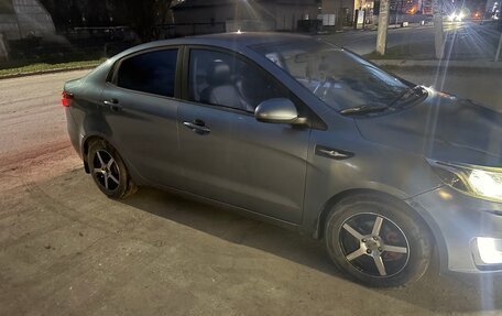 KIA Rio III рестайлинг, 2012 год, 800 000 рублей, 3 фотография