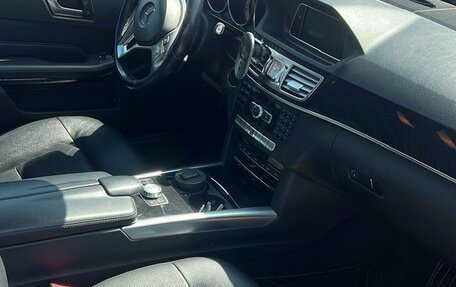 Mercedes-Benz E-Класс, 2013 год, 1 780 000 рублей, 10 фотография