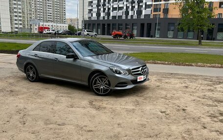 Mercedes-Benz E-Класс, 2013 год, 1 780 000 рублей, 8 фотография