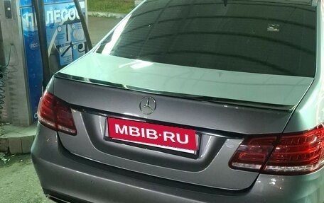 Mercedes-Benz E-Класс, 2013 год, 1 780 000 рублей, 3 фотография