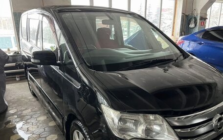 Nissan Serena IV, 2011 год, 1 150 000 рублей, 2 фотография