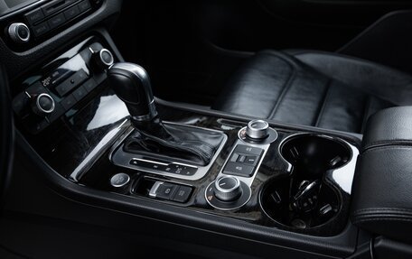 Volkswagen Touareg III, 2015 год, 3 950 000 рублей, 14 фотография