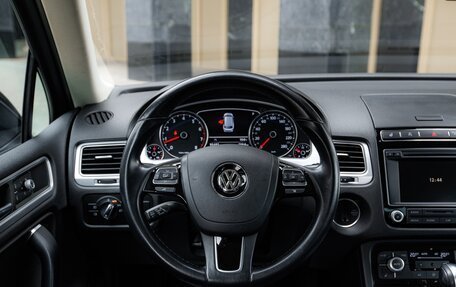 Volkswagen Touareg III, 2015 год, 3 950 000 рублей, 21 фотография