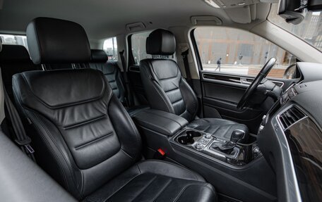 Volkswagen Touareg III, 2015 год, 3 950 000 рублей, 18 фотография