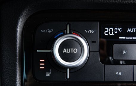 Volkswagen Touareg III, 2015 год, 3 950 000 рублей, 17 фотография