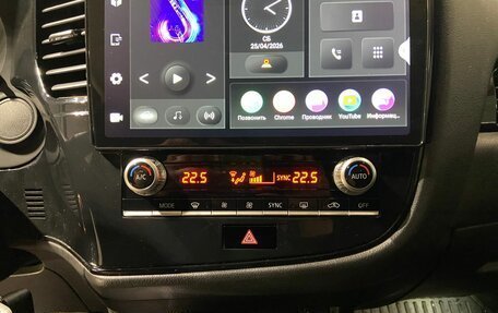 Mitsubishi Outlander III рестайлинг 3, 2022 год, 2 700 000 рублей, 23 фотография