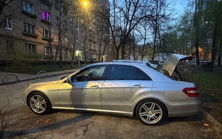 Mercedes-Benz E-Класс, 2009 год, 2 000 000 рублей, 13 фотография