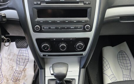 Skoda Octavia, 2012 год, 625 000 рублей, 12 фотография