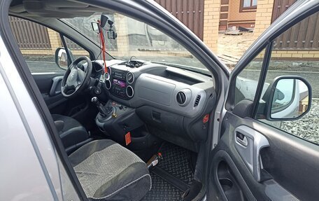 Citroen Berlingo II рестайлинг, 2011 год, 620 000 рублей, 3 фотография