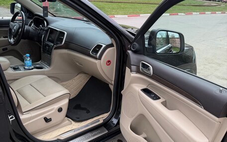 Jeep Grand Cherokee, 2013 год, 2 500 000 рублей, 17 фотография