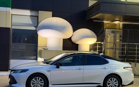 Toyota Camry, 2019 год, 3 000 000 рублей, 12 фотография