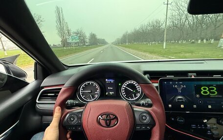 Toyota Camry, 2019 год, 3 000 000 рублей, 5 фотография