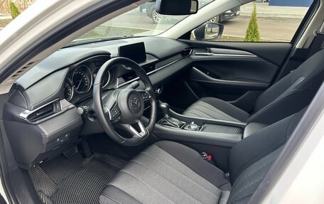 Mazda 6, 2021 год, 2 600 000 рублей, 10 фотография