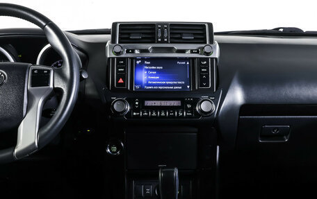 Toyota Land Cruiser Prado 150 рестайлинг 2, 2013 год, 3 785 000 рублей, 14 фотография