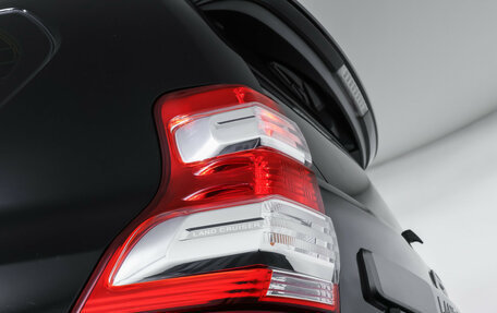 Toyota Land Cruiser Prado 150 рестайлинг 2, 2013 год, 3 785 000 рублей, 23 фотография