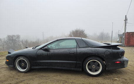 Pontiac Firebird IV, 1993 год, 685 000 рублей, 2 фотография