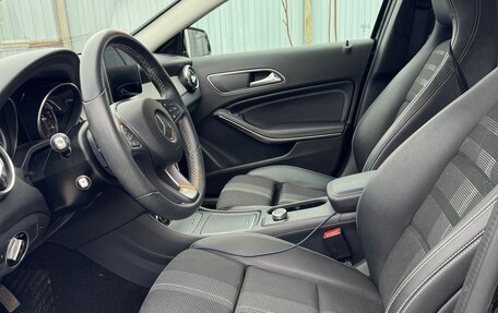 Mercedes-Benz GLA, 2018 год, 2 560 000 рублей, 9 фотография