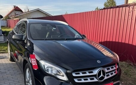 Mercedes-Benz GLA, 2018 год, 2 560 000 рублей, 3 фотография