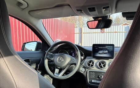 Mercedes-Benz GLA, 2018 год, 2 560 000 рублей, 14 фотография