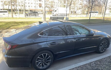 Hyundai Sonata VIII, 2021 год, 2 475 000 рублей, 3 фотография