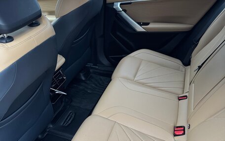 Geely Atlas, 2023 год, 2 650 000 рублей, 7 фотография