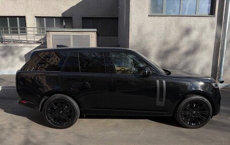 Land Rover Range Rover IV рестайлинг, 2024 год, 18 500 000 рублей, 2 фотография