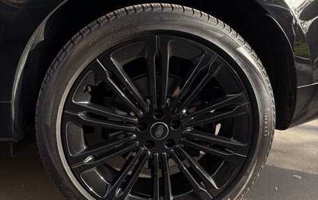 Land Rover Range Rover IV рестайлинг, 2024 год, 18 500 000 рублей, 11 фотография