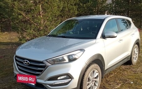Hyundai Tucson III, 2016 год, 1 420 000 рублей, 2 фотография