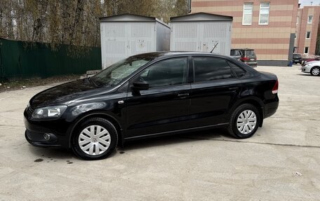 Volkswagen Polo VI (EU Market), 2013 год, 840 000 рублей, 3 фотография