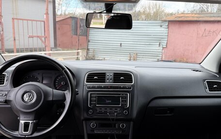 Volkswagen Polo VI (EU Market), 2013 год, 840 000 рублей, 25 фотография