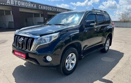 Toyota Land Cruiser Prado 150 рестайлинг 2, 2014 год, 2 850 000 рублей, 1 фотография