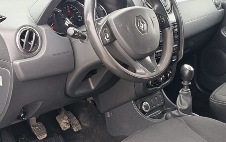 Renault Duster I рестайлинг, 2017 год, 1 320 000 рублей, 18 фотография