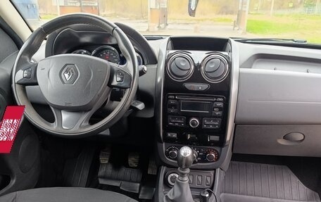 Renault Duster I рестайлинг, 2017 год, 1 320 000 рублей, 24 фотография