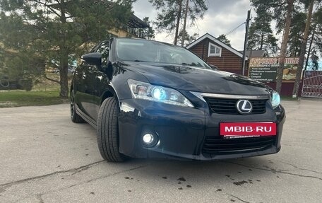 Lexus CT I рестайлинг, 2011 год, 1 250 000 рублей, 5 фотография