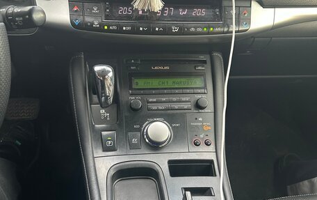 Lexus CT I рестайлинг, 2011 год, 1 250 000 рублей, 10 фотография