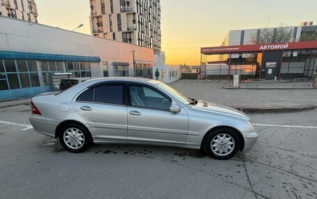 Mercedes-Benz C-Класс, 2001 год, 600 000 рублей, 5 фотография